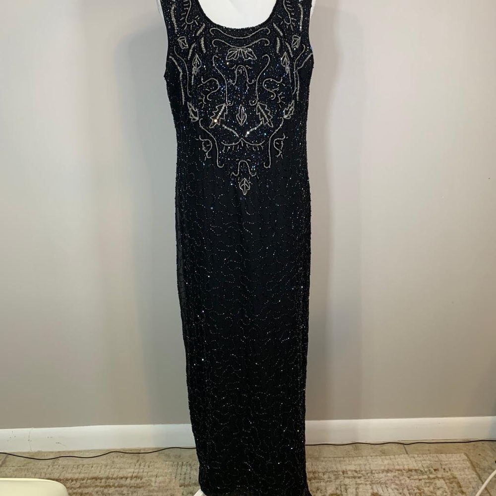 Gorgeous Sleeveless Beaded Black Maxi Dress Gown